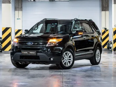 Ford Explorer 